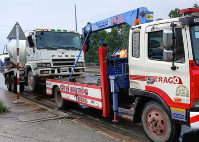 Chuyên cứu hộ xe ô tô 24/7 quận 12 - Hotline: 0933 289 933